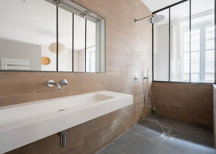 Bourgeois Hyper Centre-ville De Appartement